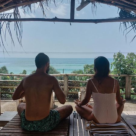 Хостел Gaia Ocean Surf Yoga Ахангама Экстерьер фото