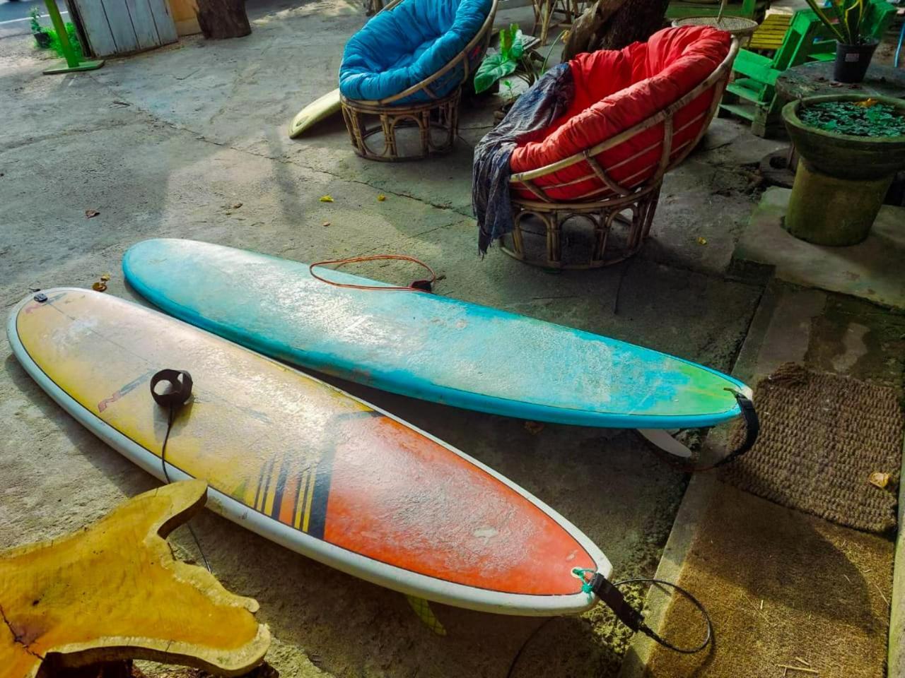 Хостел Gaia Ocean Surf Yoga Ахангама Экстерьер фото